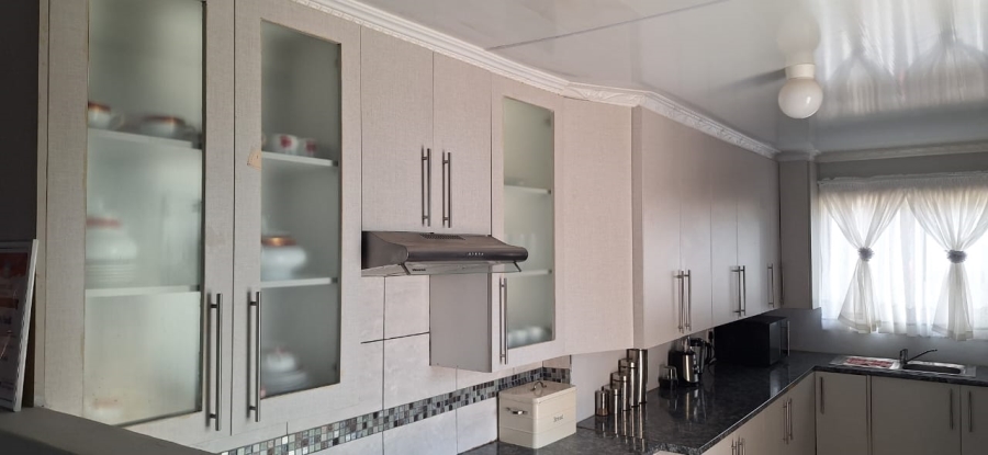 3 Bedroom Property for Sale in Amalinda Eastern Cape